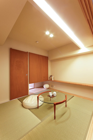 多用途に活かせる珪藻土の和空間｜大阪の設計事務所・建築家：注文住宅の設計