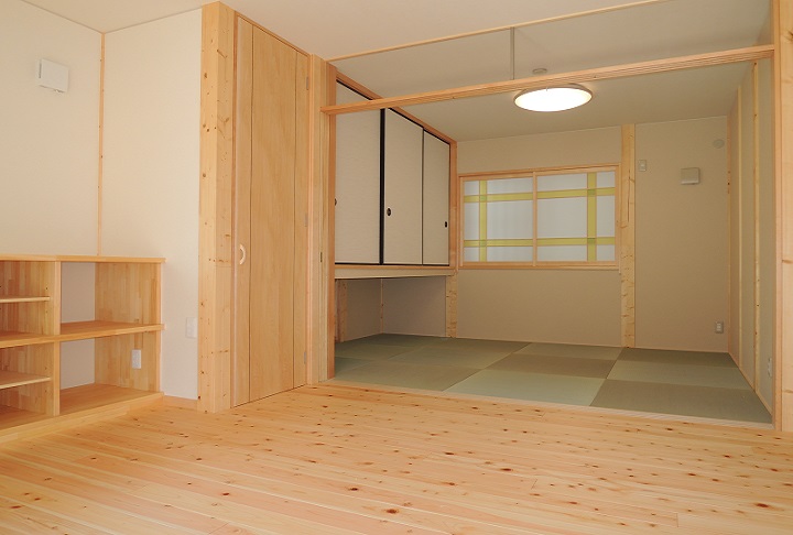 自然素材・天然木：無垢材の住宅｜大阪の設計事務所・建築家：注文住宅の設計