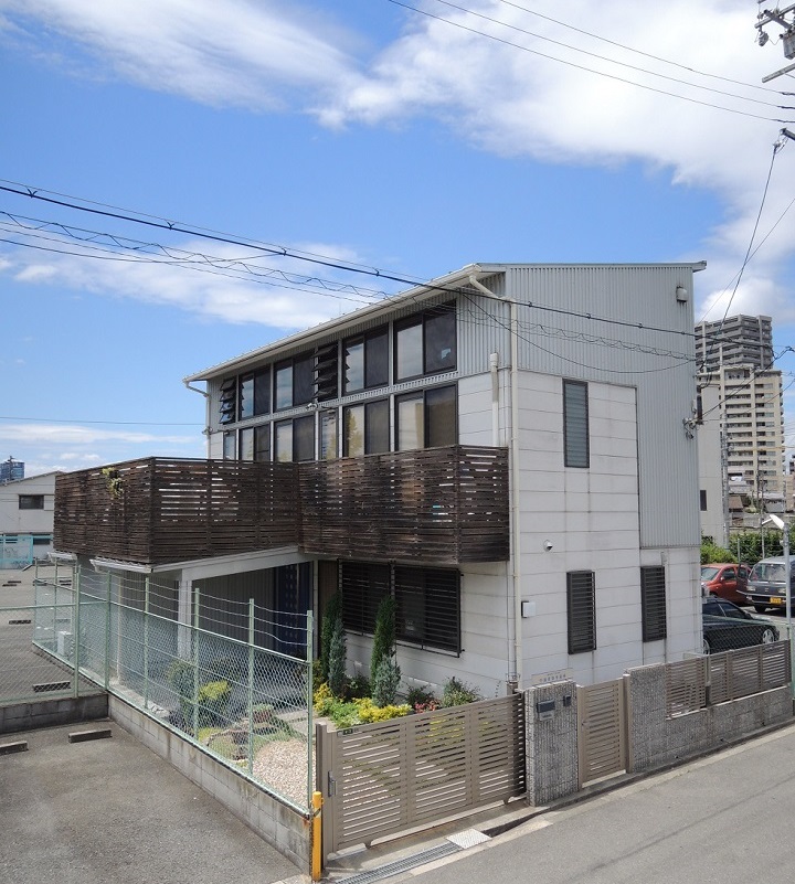 シンプルモダンな外観｜大阪の設計事務所・建築家が創る注文住宅