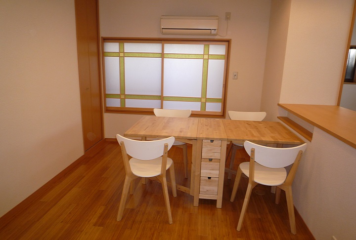 外光を、デザイン障子で優しくして導入するリフォーム：注文住宅の設計｜大阪の建築家・設計事務所