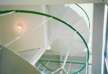 らせん階段｜設計事務所 大阪：建築家が創る注文住宅設計