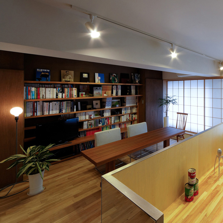 素材と照明で魅せる住宅：マンションのスケルトンリフォーム：注文住宅の設計｜大阪の建築家・設計事務所